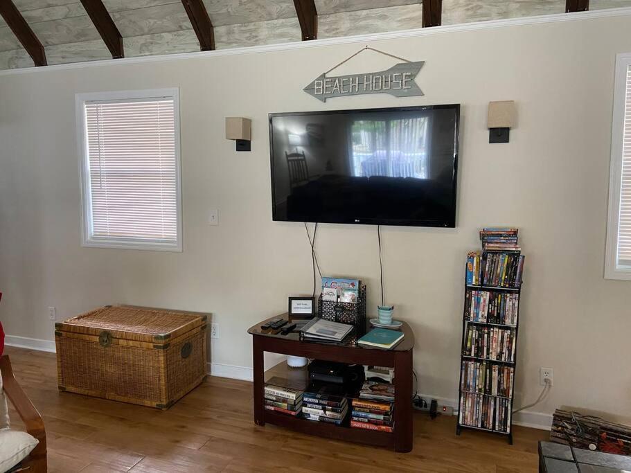 Cottage By The Bay, Sleeps 8 Near Rehoboth Beach ลูอิส ภายนอก รูปภาพ